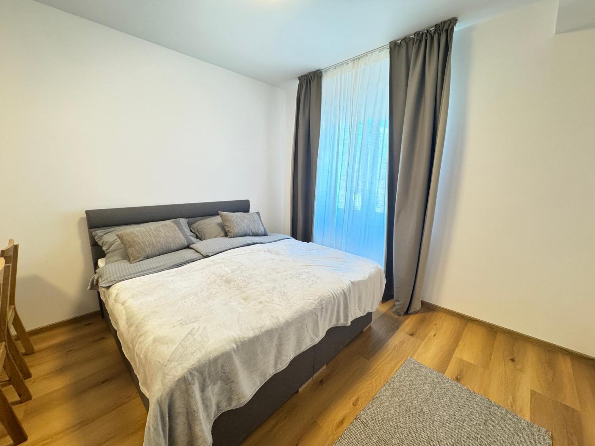 Riverside Apartment Praha Eksteriør billede